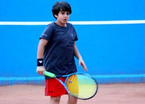حضور تنیسور ۱۲ ساله لاری در مسابقات آسیایی