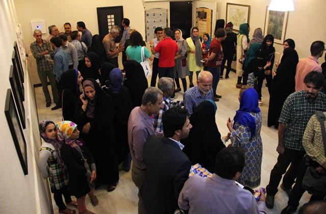 نخستین گردهمایی و نمایشگاه آثار نقاشان معاصر در لار برگزار شد