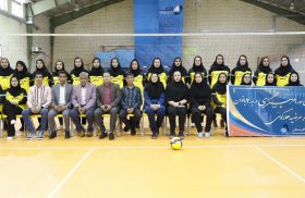 اتمام دوره مربی گری درجه ۳ والیبال بانوان استان فارس در لارستان